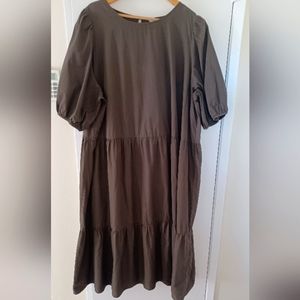 H&M Oversized Puff sleeved dress